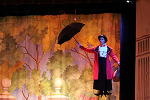 Mary Poppins Photo 10
